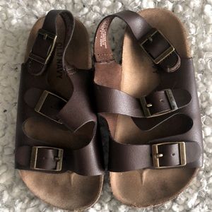 Toddler sandals size 8